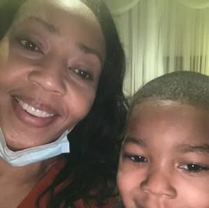 Meet your Posher, Dinah